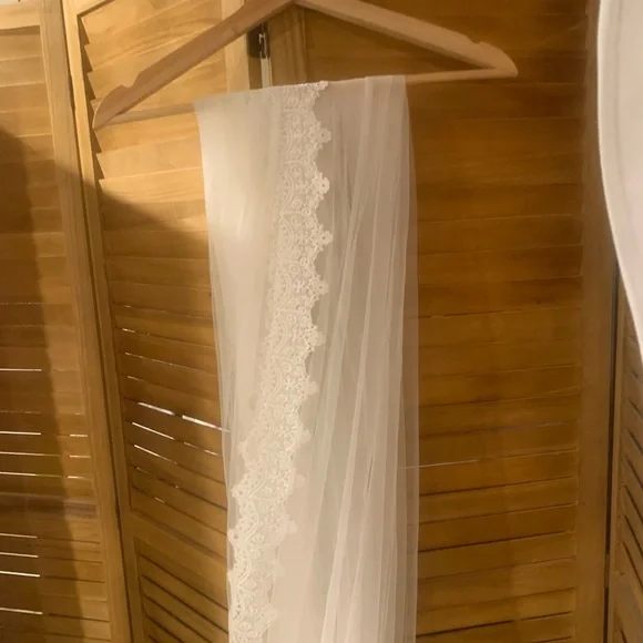 Made with love bridal veil - Picture 3 of 6